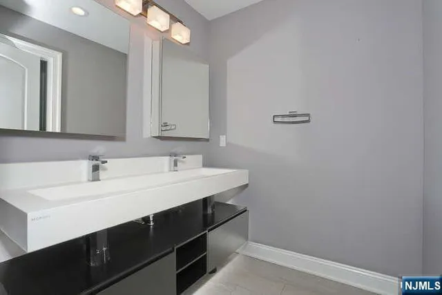 $9,000 | 14 Graham Place, Glen Rock, NJ 07452