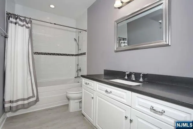 $9,000 | 14 Graham Place, Glen Rock, NJ 07452