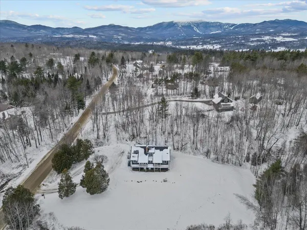 $2,500,000 | 977 Taber Hill Road, Stowe, VT 05672