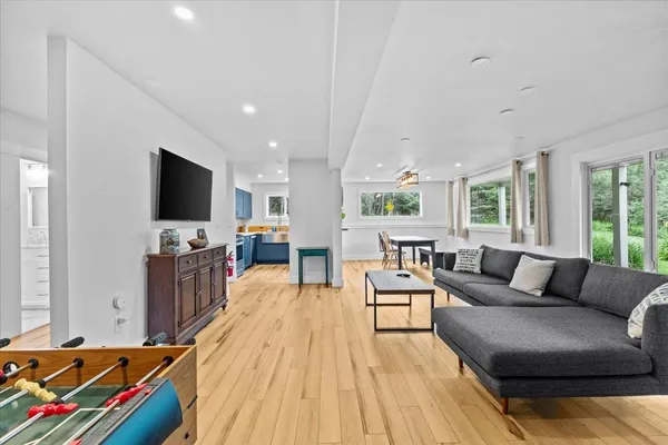 $2,500,000 | 977 Taber Hill Road, Stowe, VT 05672