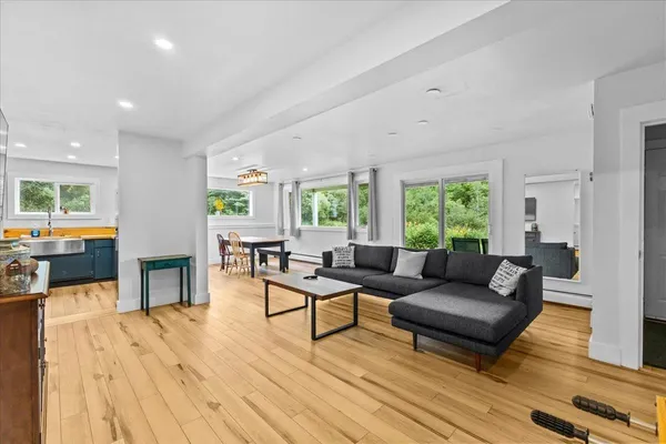 $2,500,000 | 977 Taber Hill Road, Stowe, VT 05672