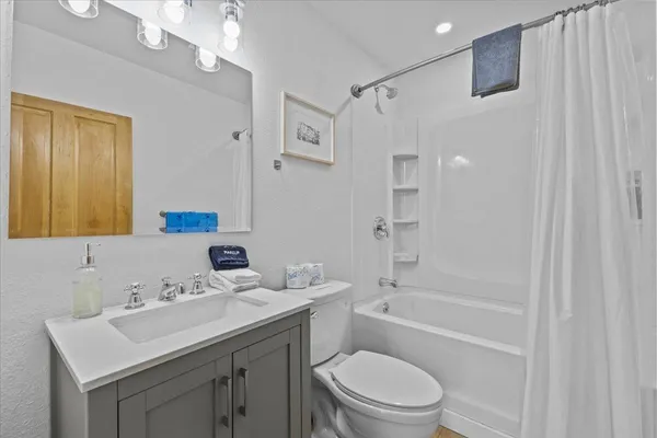 $2,500,000 | 977 Taber Hill Road, Stowe, VT 05672