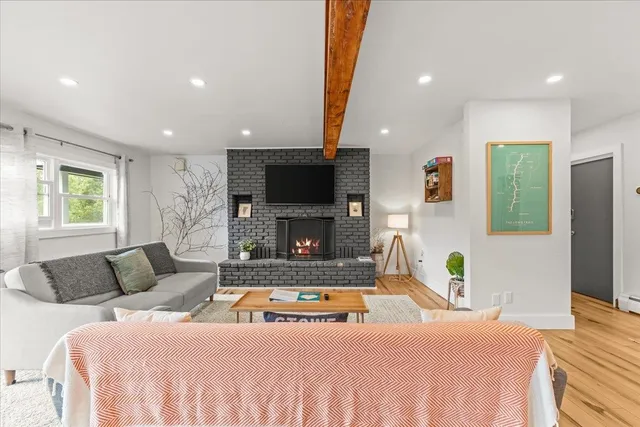 $2,500,000 | 977 Taber Hill Road, Stowe, VT 05672