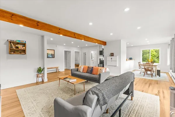 $2,500,000 | 977 Taber Hill Road, Stowe, VT 05672