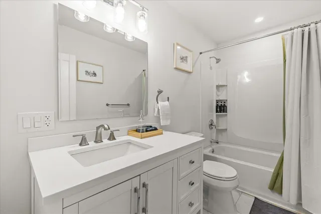 $2,500,000 | 977 Taber Hill Road, Stowe, VT 05672