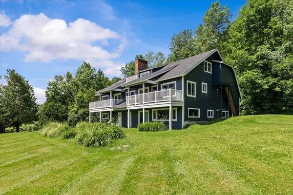 $2,500,000 | 977 Taber Hill Road, Stowe, VT 05672