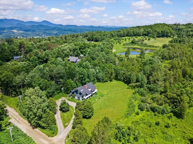 $2,500,000 | 977 Taber Hill Road, Stowe, VT 05672