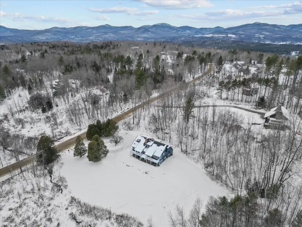 $2,500,000 | 977 Taber Hill Road, Stowe, VT 05672