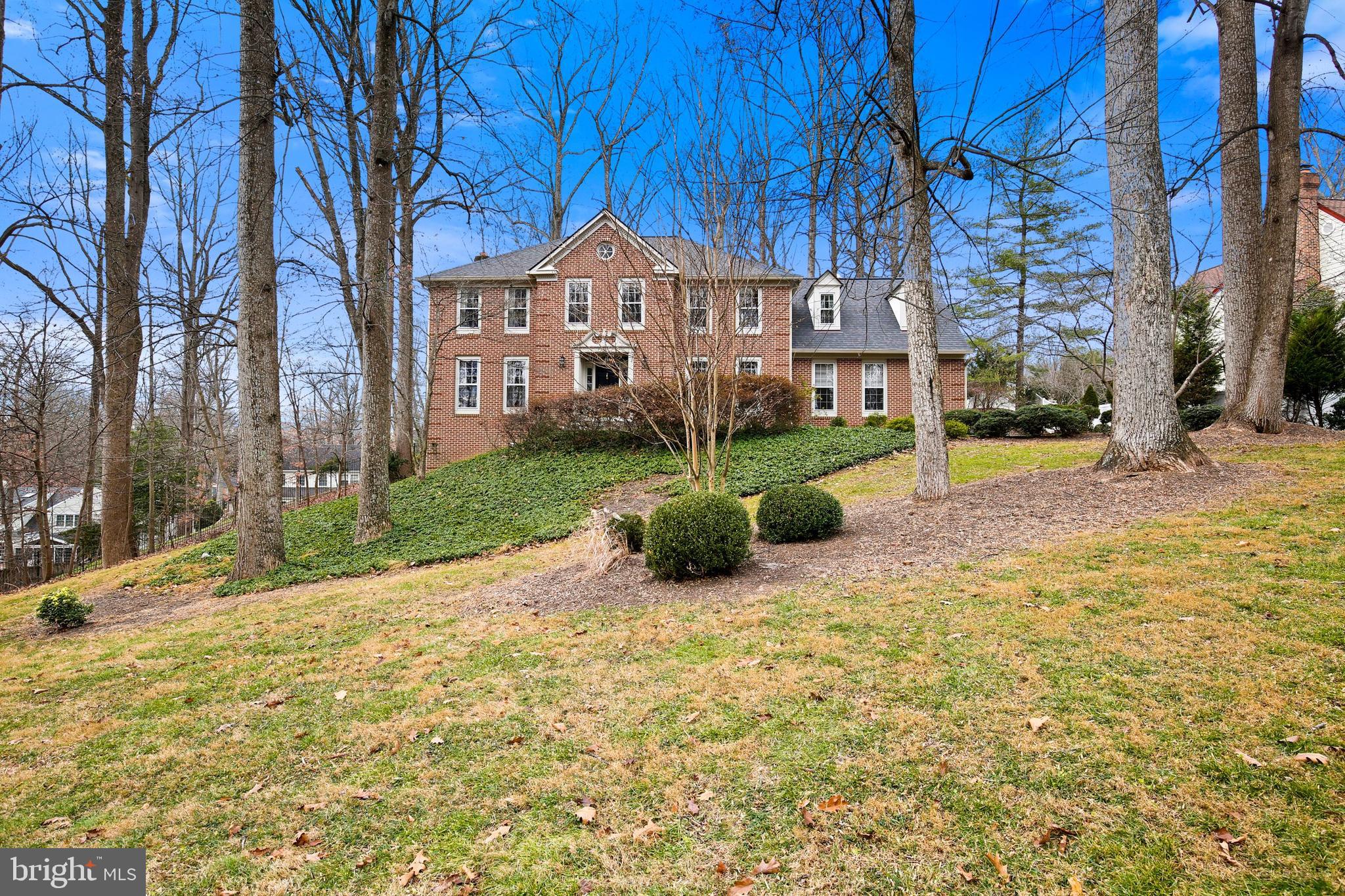 7300 Brickyard Road Potomac, MD 20854 - Photo 1 of 93 Gallery Image 1