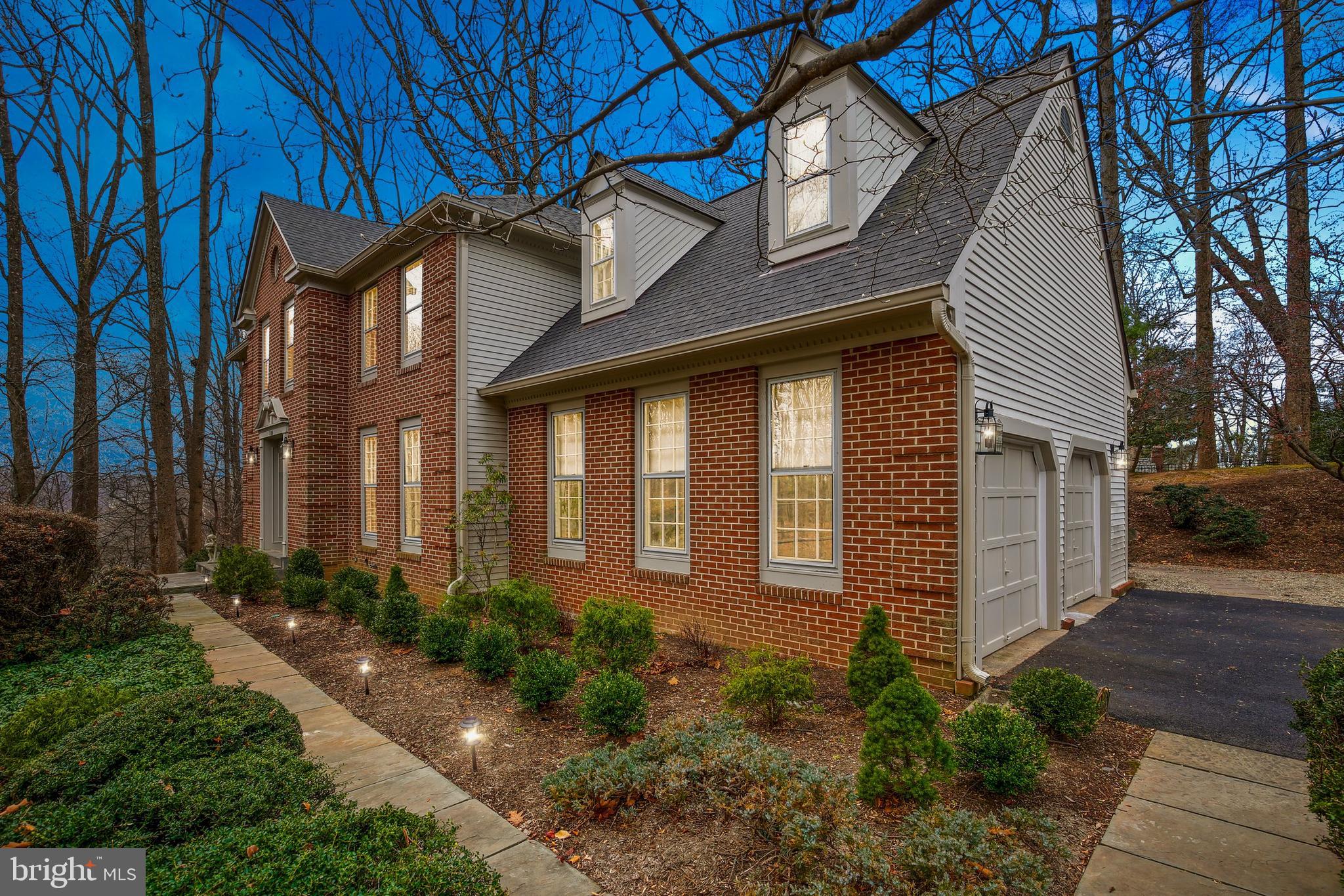 7300 Brickyard Road Potomac, MD 20854 - Photo 5 of 93 Gallery Image 5