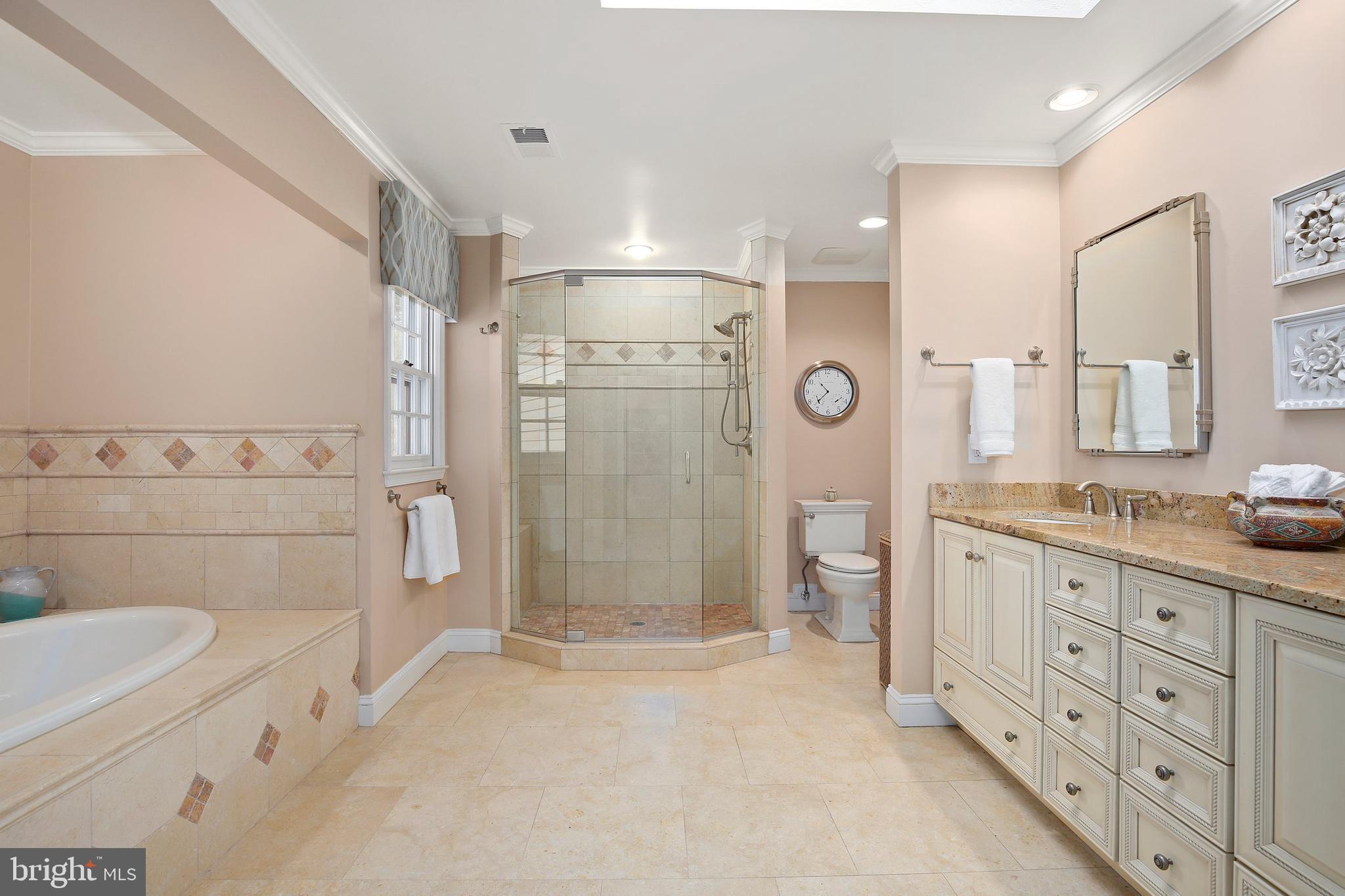 7300 Brickyard Road Potomac, MD 20854 - Photo 44 of 93 Gallery Image 44