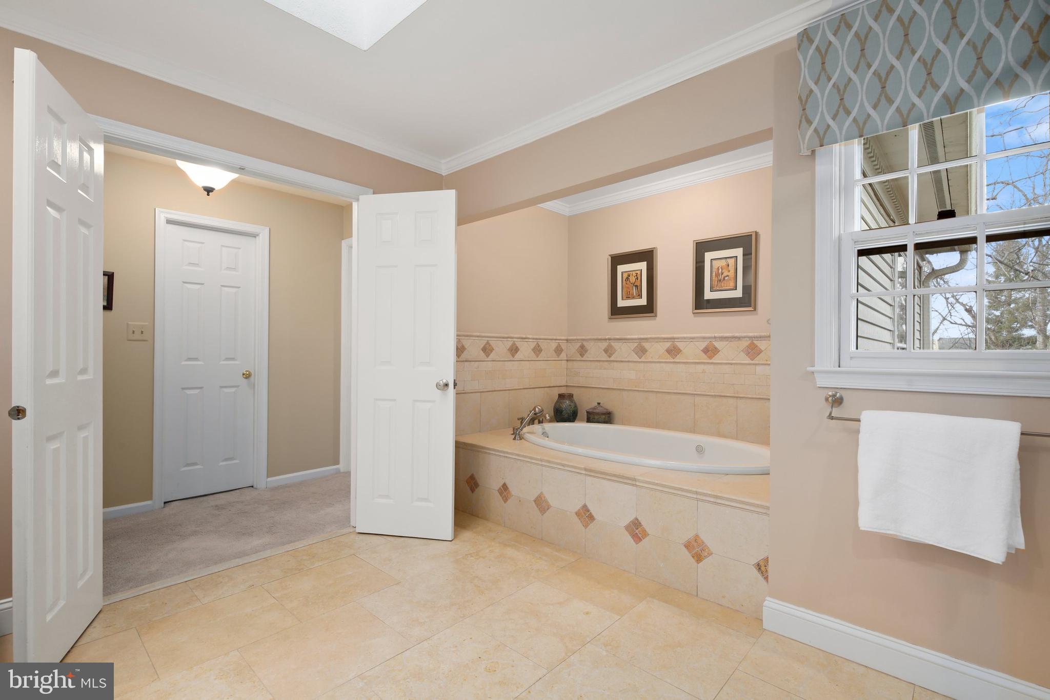 7300 Brickyard Road Potomac, MD 20854 - Photo 45 of 93 Gallery Image 45