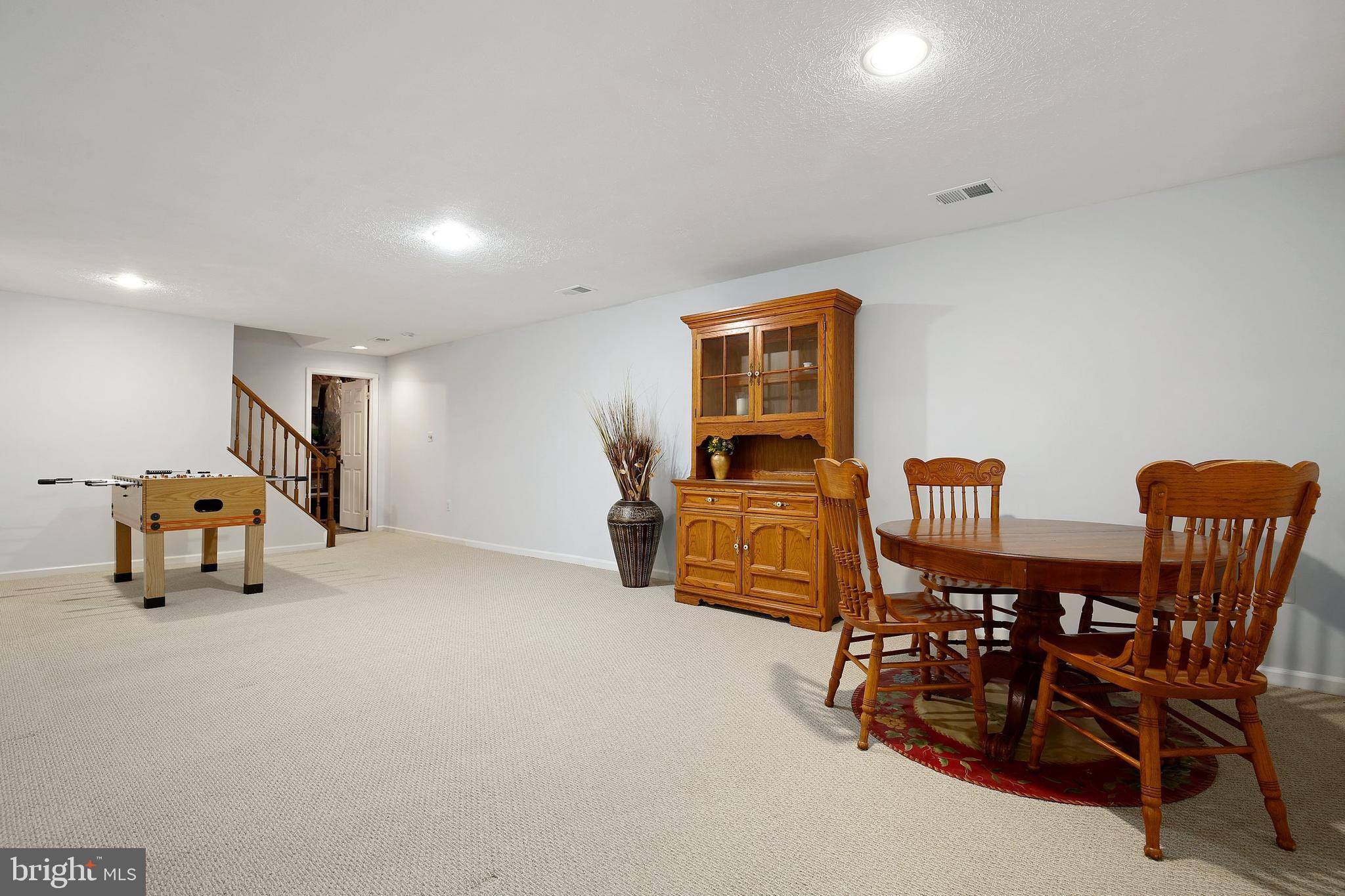 7300 Brickyard Road Potomac, MD 20854 - Photo 70 of 93 Gallery Image 70