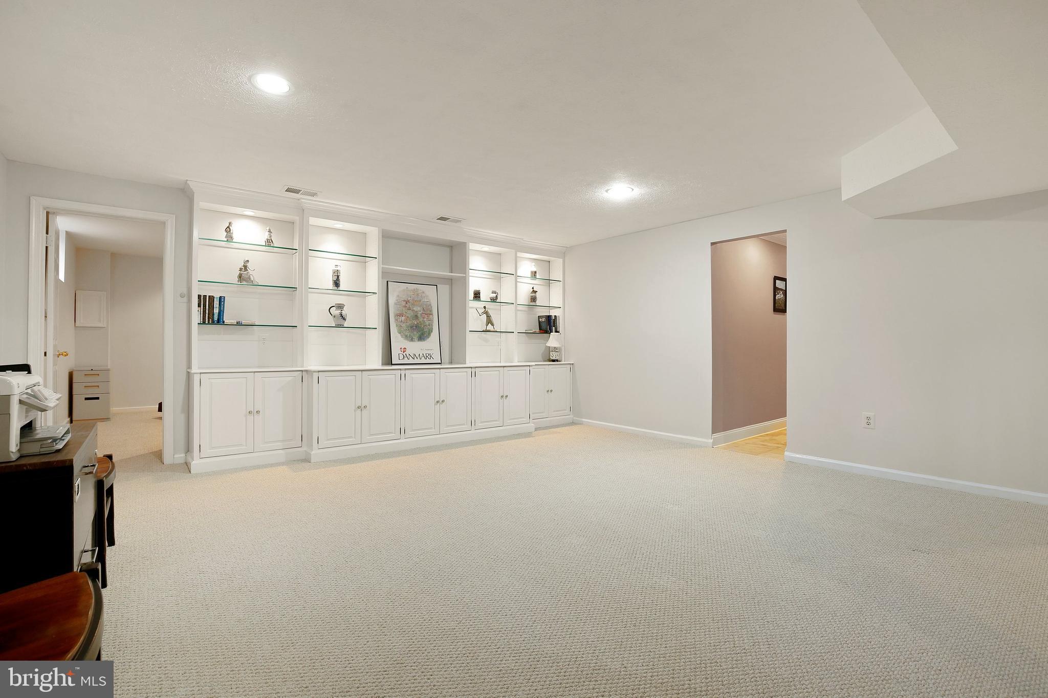 7300 Brickyard Road Potomac, MD 20854 - Photo 74 of 93 Gallery Image 74
