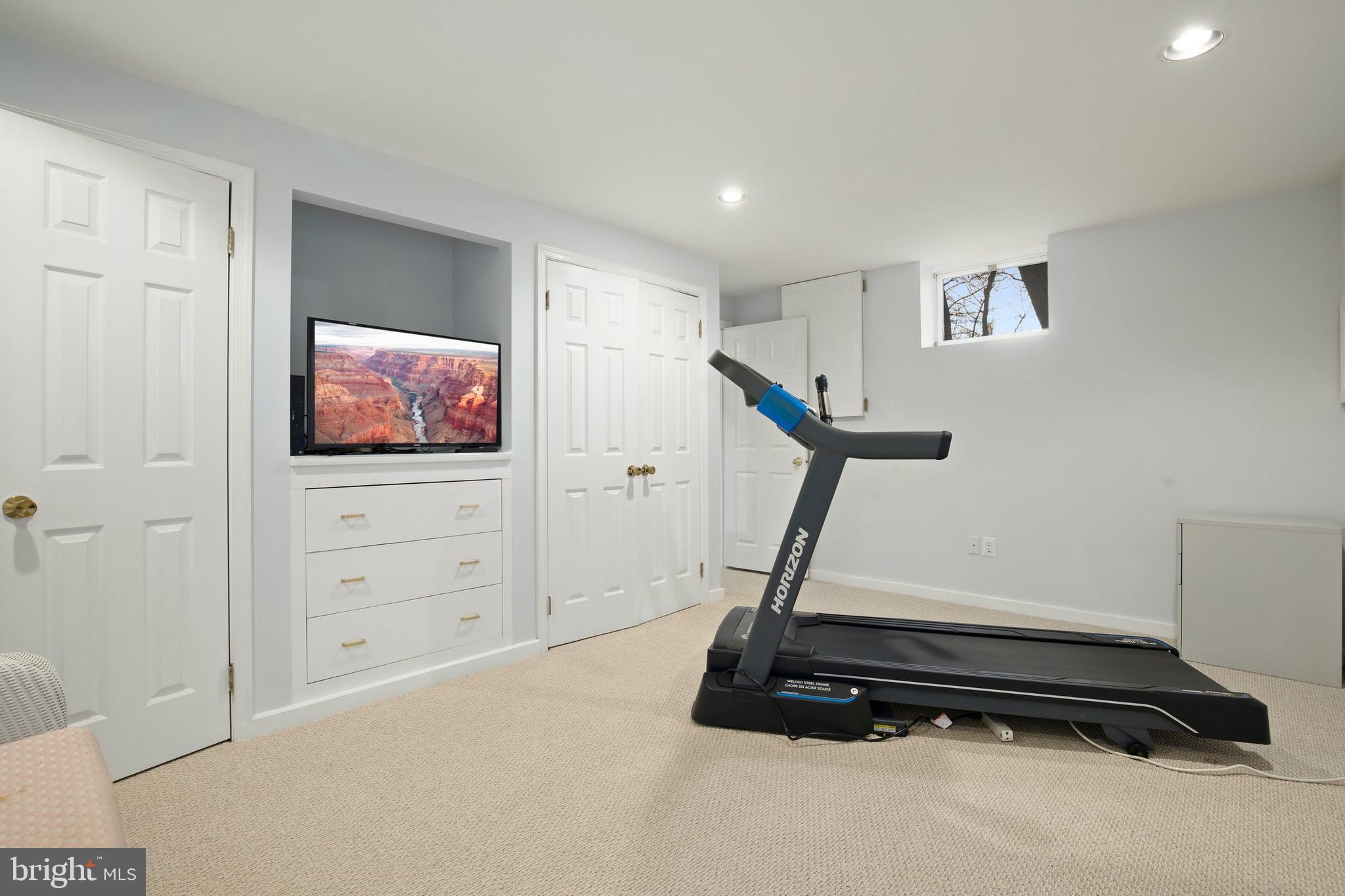 7300 Brickyard Road Potomac, MD 20854 - Photo 76 of 93 Gallery Image 76