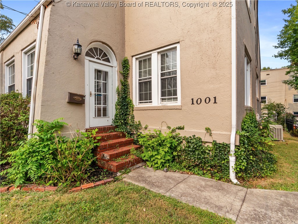 1001 Valley Road Charleston, WV 25302 - Photo 2 of 38 Gallery Image 2