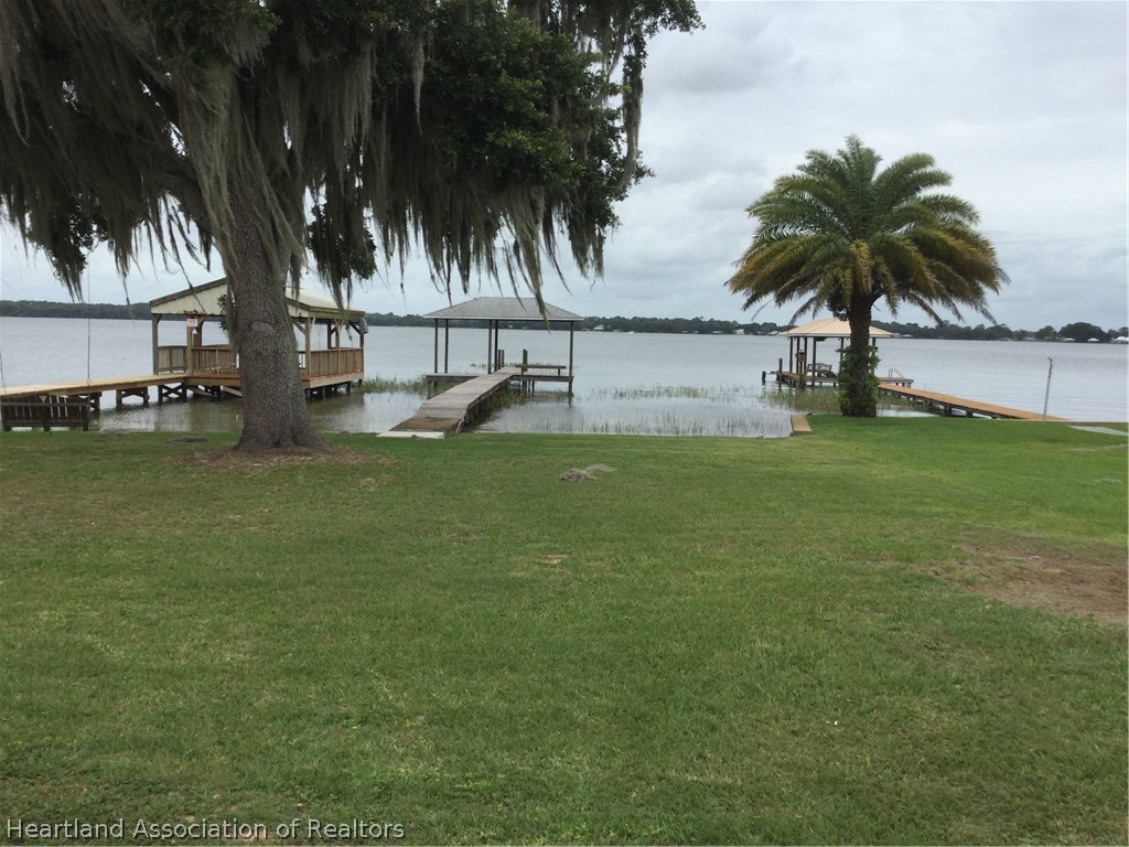 272 Cloverleaf Road Lake Placid, FL 33852 - Photo 3 of 20 Gallery Image 3