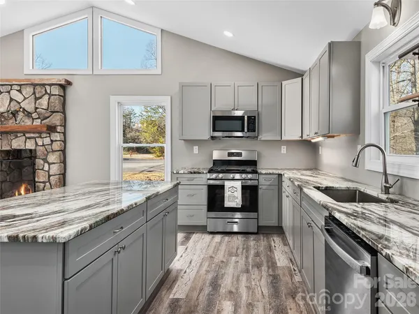 $424,999 | 611 Peniel Road, Columbus, NC 28722