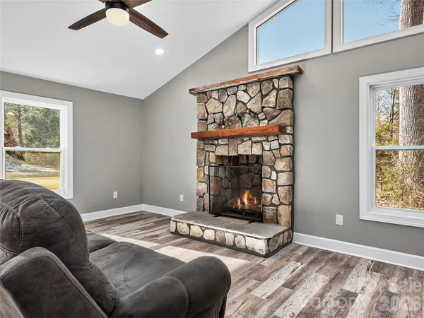 $424,999 | 611 Peniel Road, Columbus, NC 28722