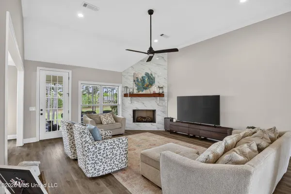 $419,900 | 114 Willow Crest Circle, Brandon, MS 39047