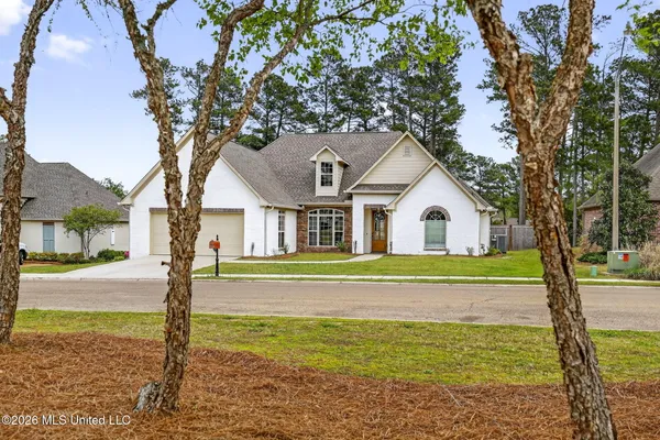$419,900 | 114 Willow Crest Circle, Brandon, MS 39047