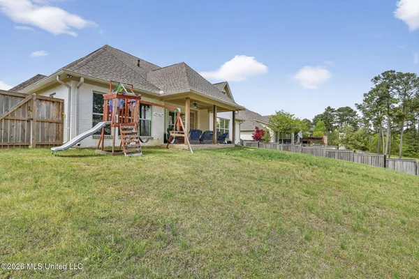 $419,900 | 114 Willow Crest Circle, Brandon, MS 39047