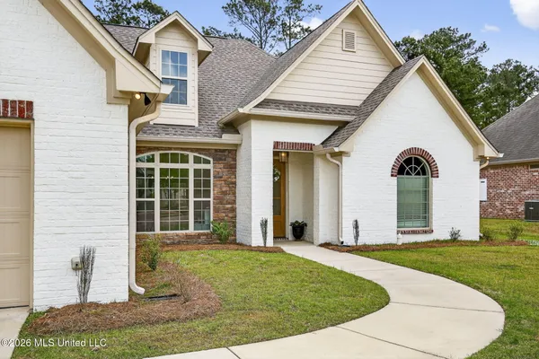 $419,900 | 114 Willow Crest Circle, Brandon, MS 39047