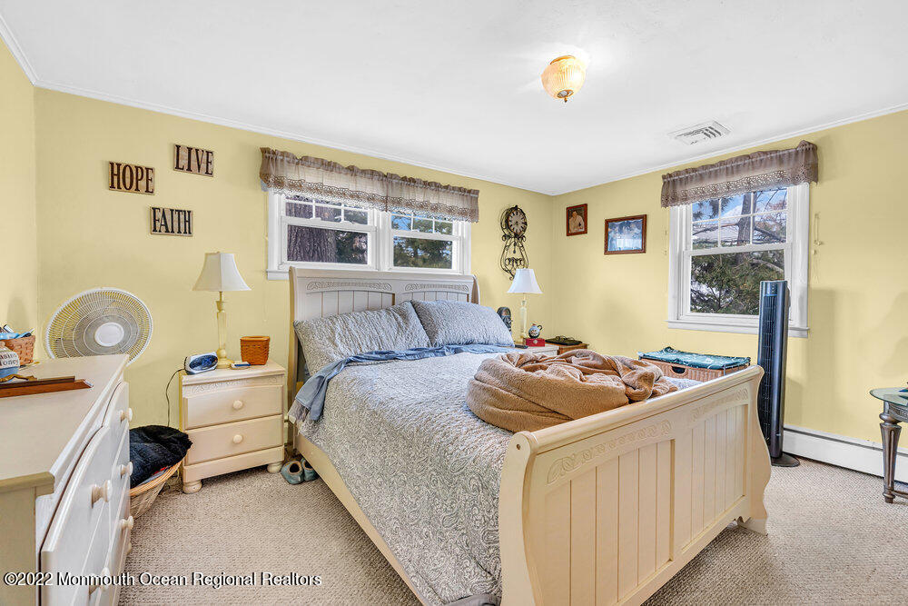 1126 Roe Avenue Point Pleasant, NJ 08742 - Photo 12 of 31 035_dsc07370