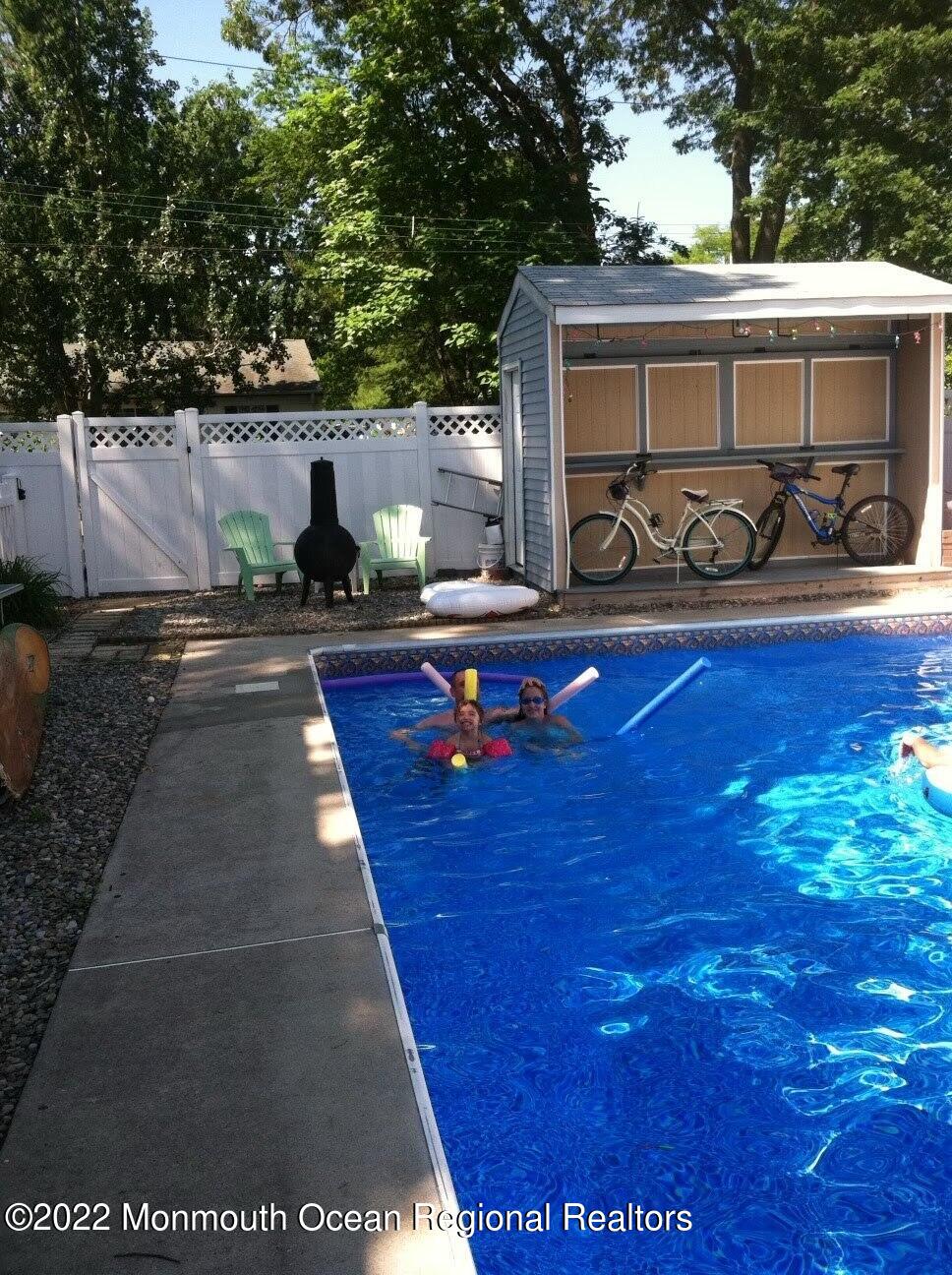 1126 Roe Avenue Point Pleasant, NJ 08742 - Photo 23 of 31 File_000 (14)