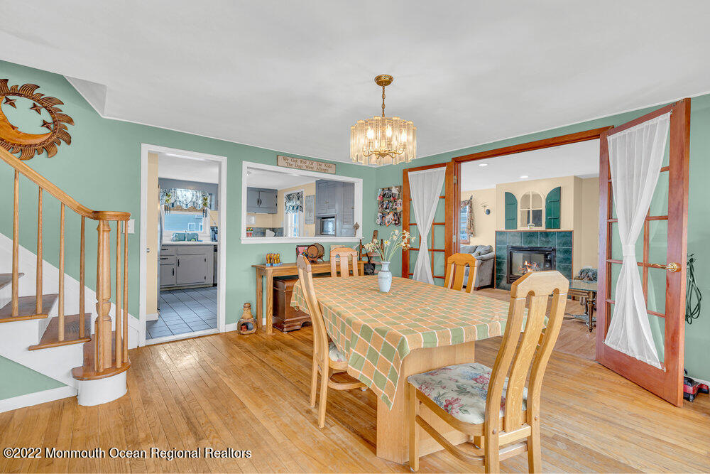 1126 Roe Avenue Point Pleasant, NJ 08742 - Photo 3 of 31 021_dsc07285-1