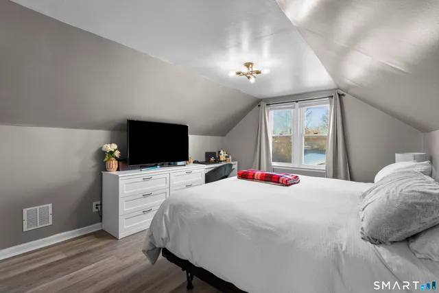 $359,000 | 259 Elaine Terrace, New Haven, CT 06512