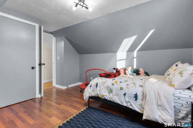 $359,000 | 259 Elaine Terrace, New Haven, CT 06512