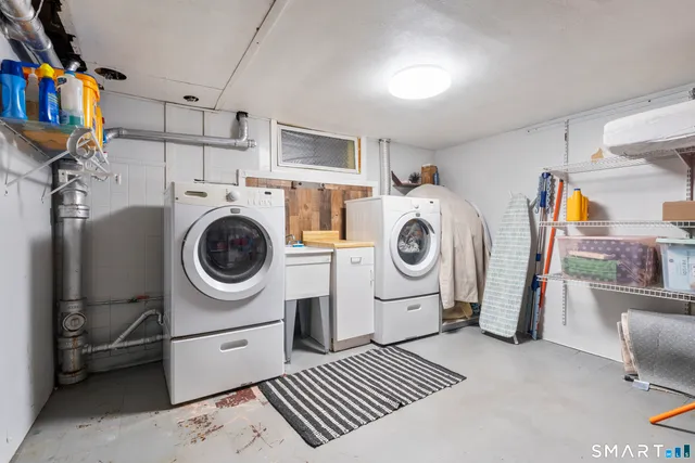 $359,000 | 259 Elaine Terrace, New Haven, CT 06512