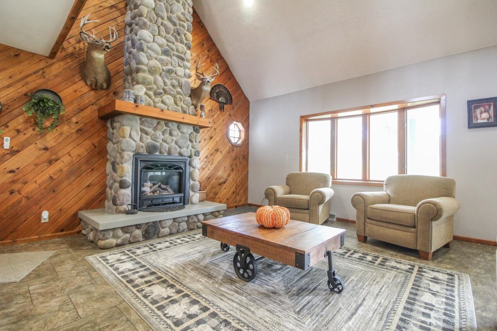 N1117 County Road K Fort Atkinson, WI 53538 - Photo 5 of 83