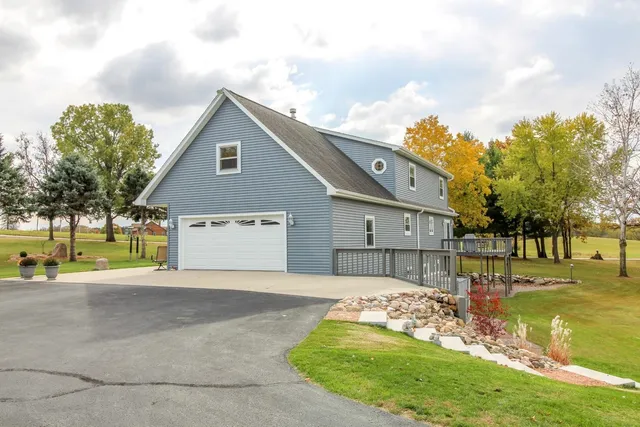 $649,900 | N1117 County Road K, Fort Atkinson, WI 53538