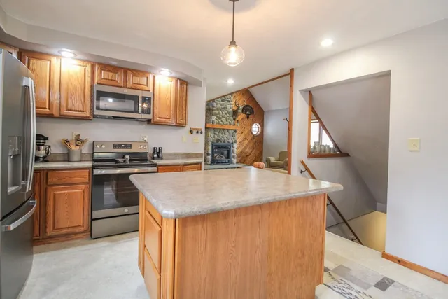 $649,900 | N1117 County Road K, Fort Atkinson, WI 53538