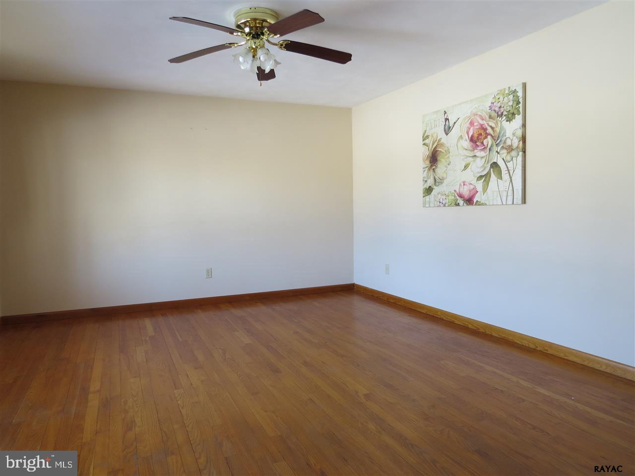 14 Sechrist Flat Road Felton, PA 17322 - Photo 4 of 31