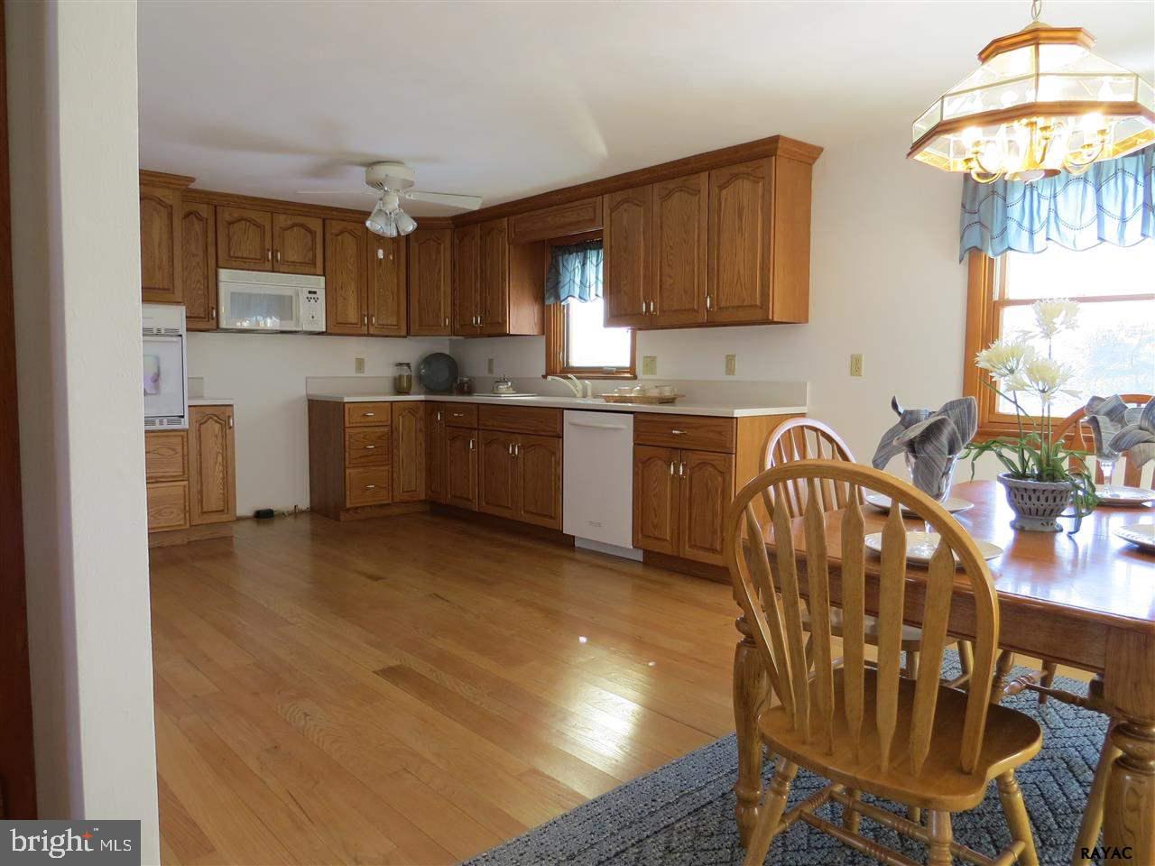 14 Sechrist Flat Road Felton, PA 17322 - Photo 6 of 31