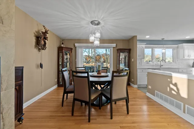 $399,000 | 2171 Wellington Court, New Lenox, IL 60451