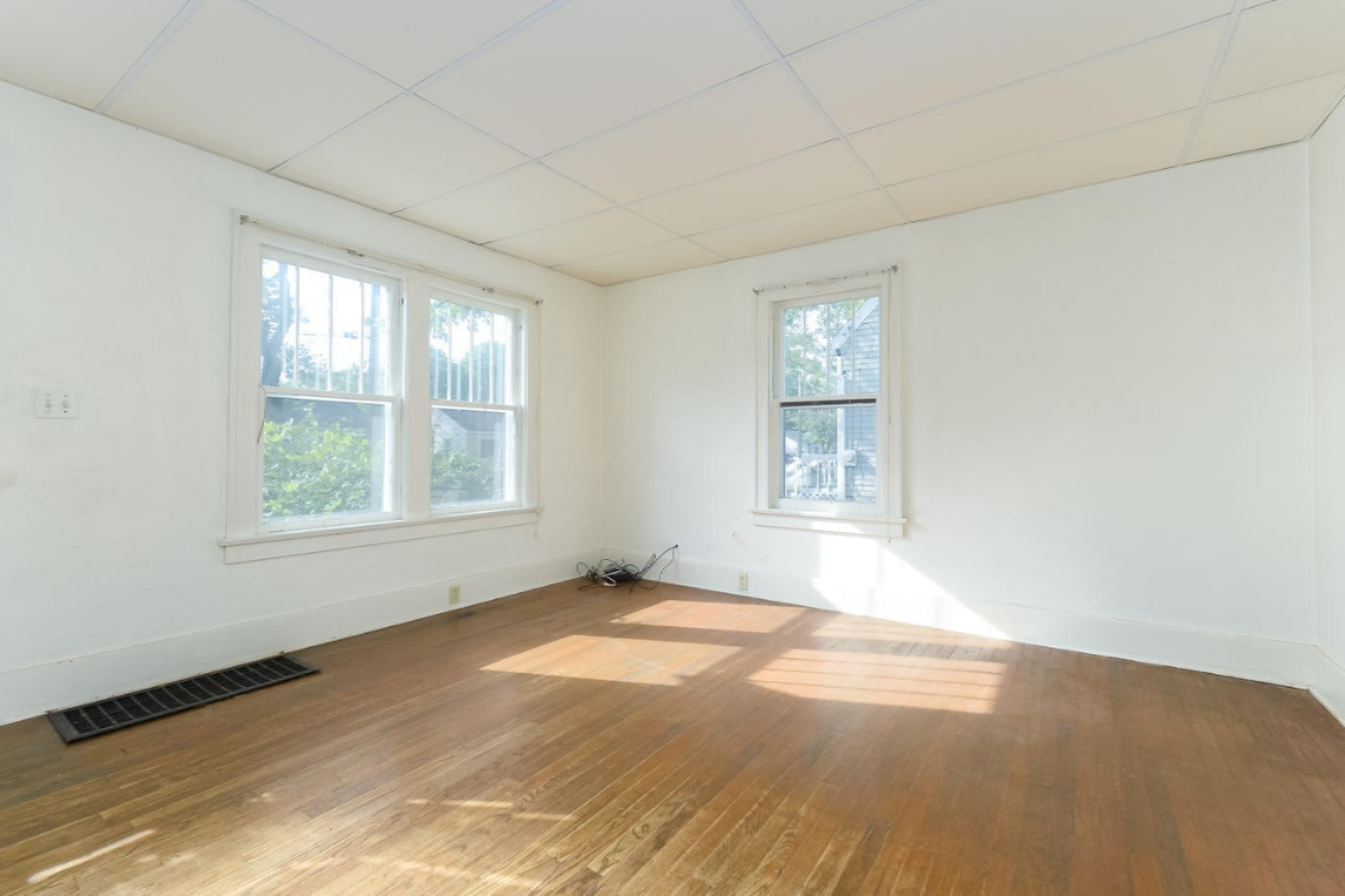 1242 Wayside Road Kalamazoo, MI 49048 - Photo 6 of 23 Wayside_Rd_1242_Kalamazoo_49048-6