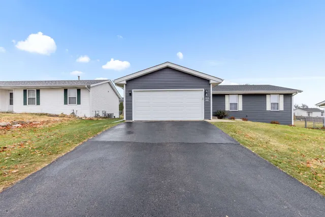 $249,000 | 4414 Sunbury Drive, Rockford, IL 61109