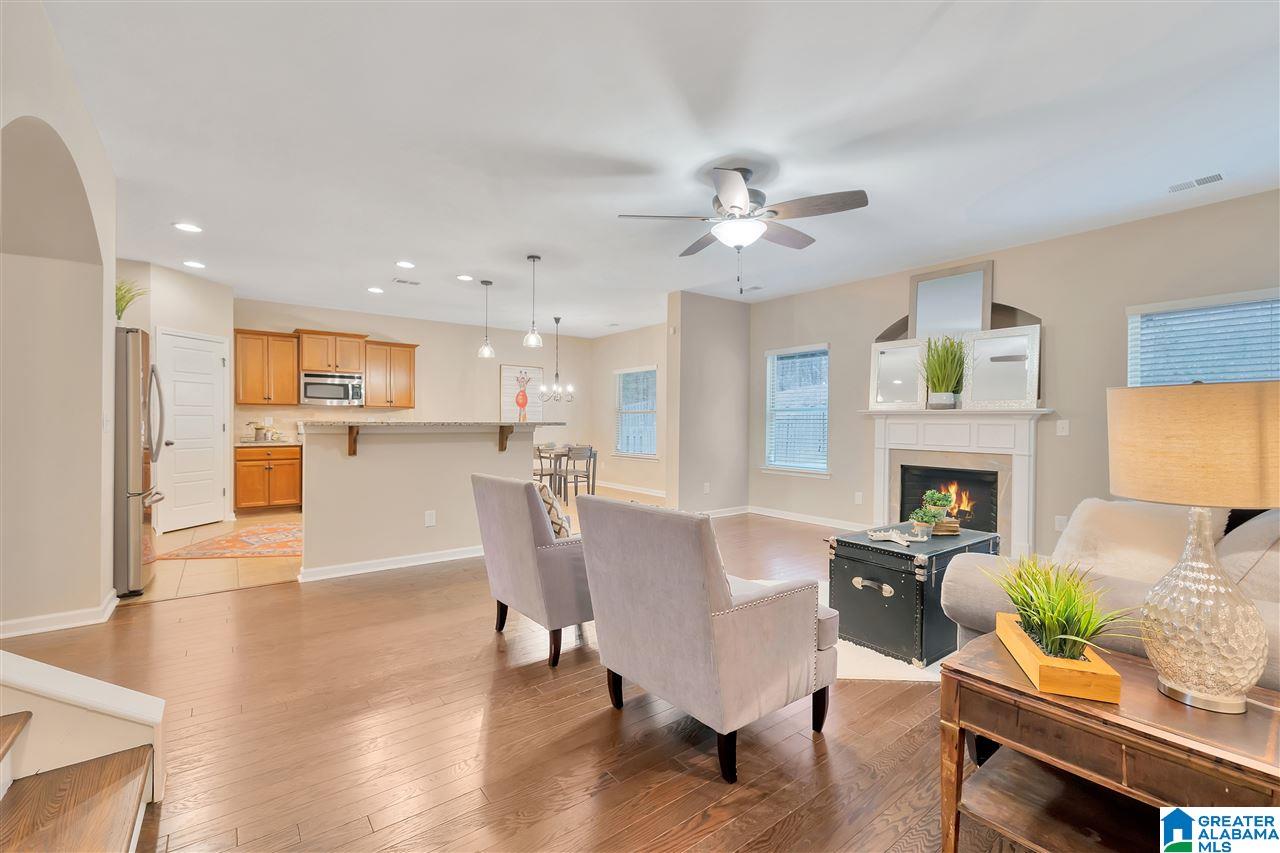 1037 Merion Drive Calera, AL 35040 - Photo 6 of 38