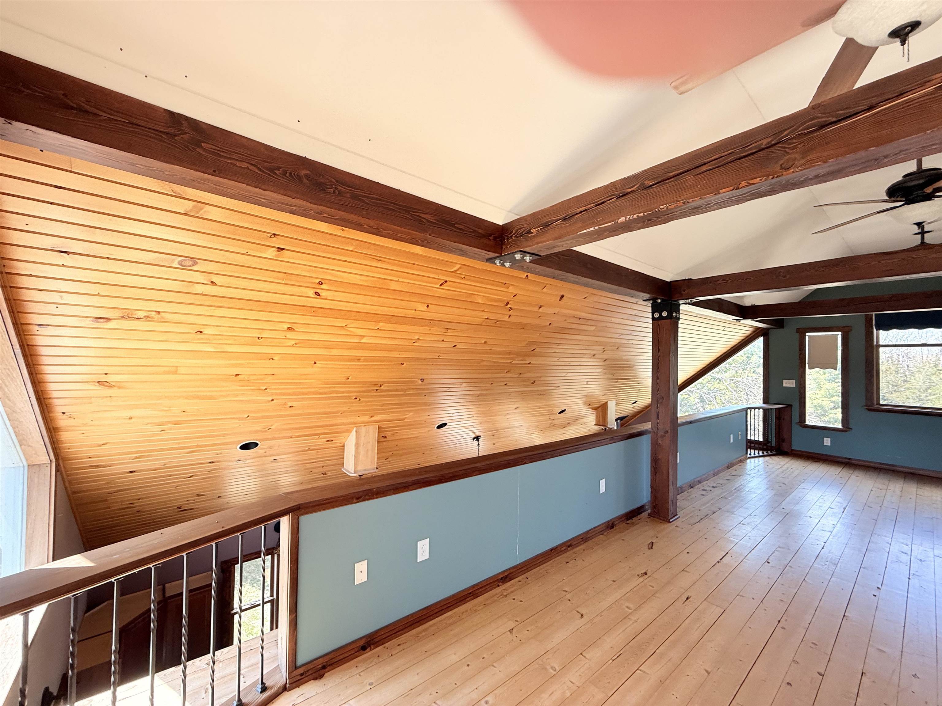 53 Hidden Drive Alburgh, VT 05440 - Photo 13 of 47