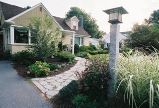 10 McKinley Road Falmouth, ME 04105 - Photo 1 of 21 Exterior Front.