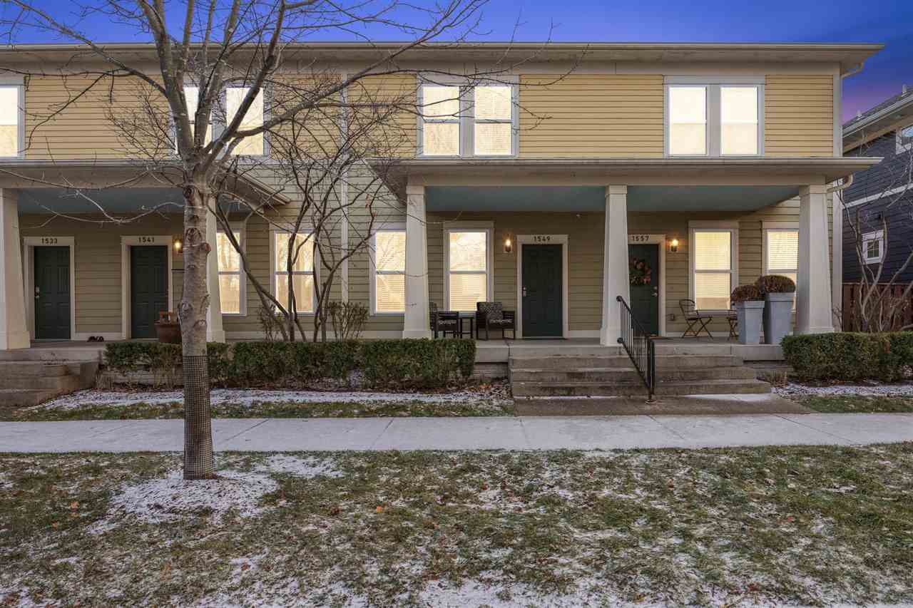 1549 Foster Road Iowa City, IA 52245 - Photo 2 of 29 Gallery Image 2
