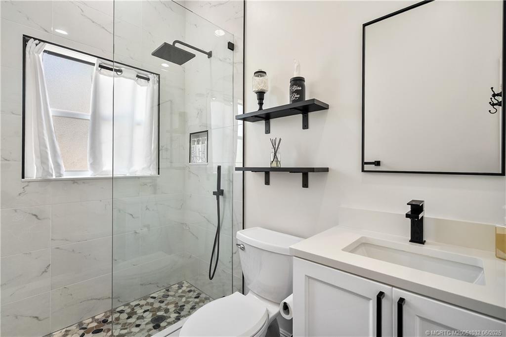 7325 Southeast Seagate Lane Stuart, FL 34997 - Photo 23 of 46