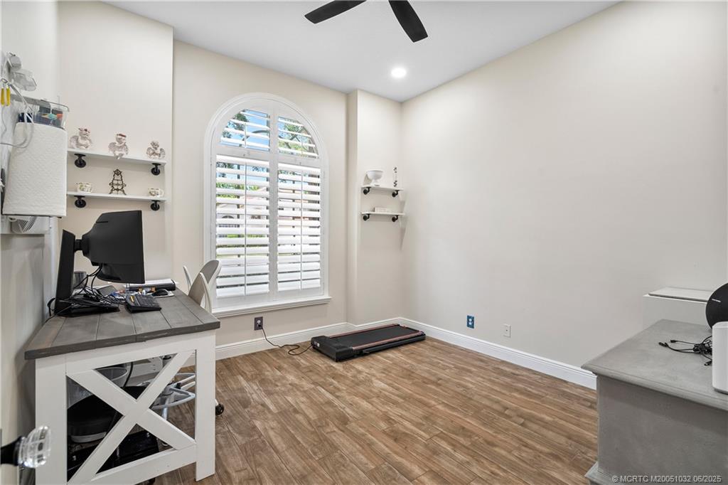 7325 Southeast Seagate Lane Stuart, FL 34997 - Photo 36 of 46