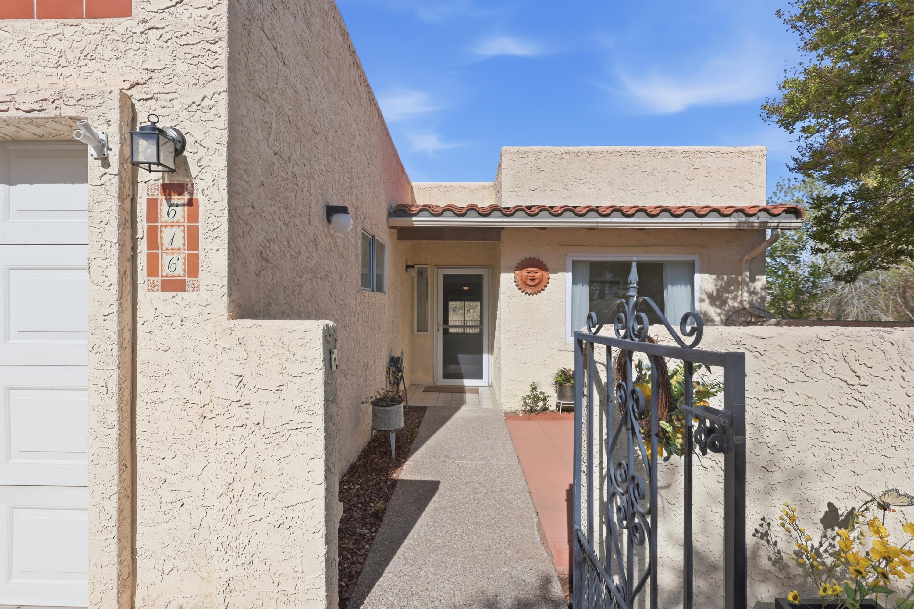 616 Eastlake Drive Southeast Rio Rancho, NM 87124 - Photo 4 of 39 Gallery Image 4