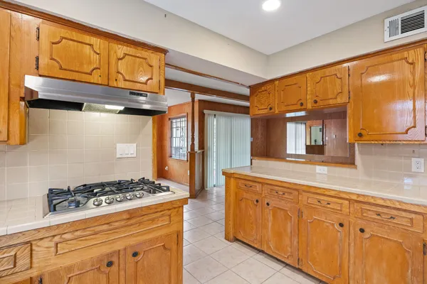 $335,000 | 6443 Lawndale Street, Houston, TX 77023