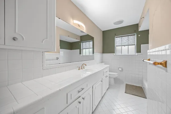 $335,000 | 6443 Lawndale Street, Houston, TX 77023